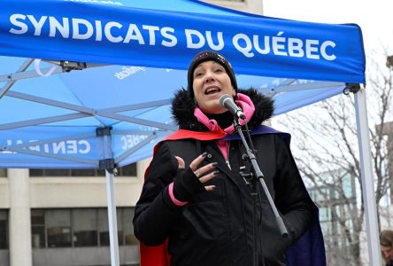 CPE: la FIPEQ-CSQ dépose une plainte de négociation de mauvaise foi contre Québec