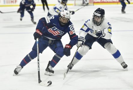 Les Américaines gagnent 5-0 contre la Finlande et défendront leur titre en finale