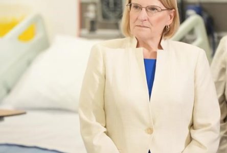 L’Ontario supprimera les «billets du médecin» pour les absences de courte durée