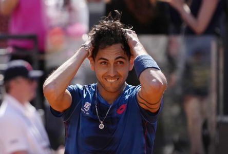 Omnium d’Italie: Novak Djokovic est battu 6-2 et 6-3 par Alejandro Tabilo