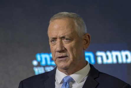 Benny Ganz, membre du cabinet de guerre d’Israël, menace de démissionner